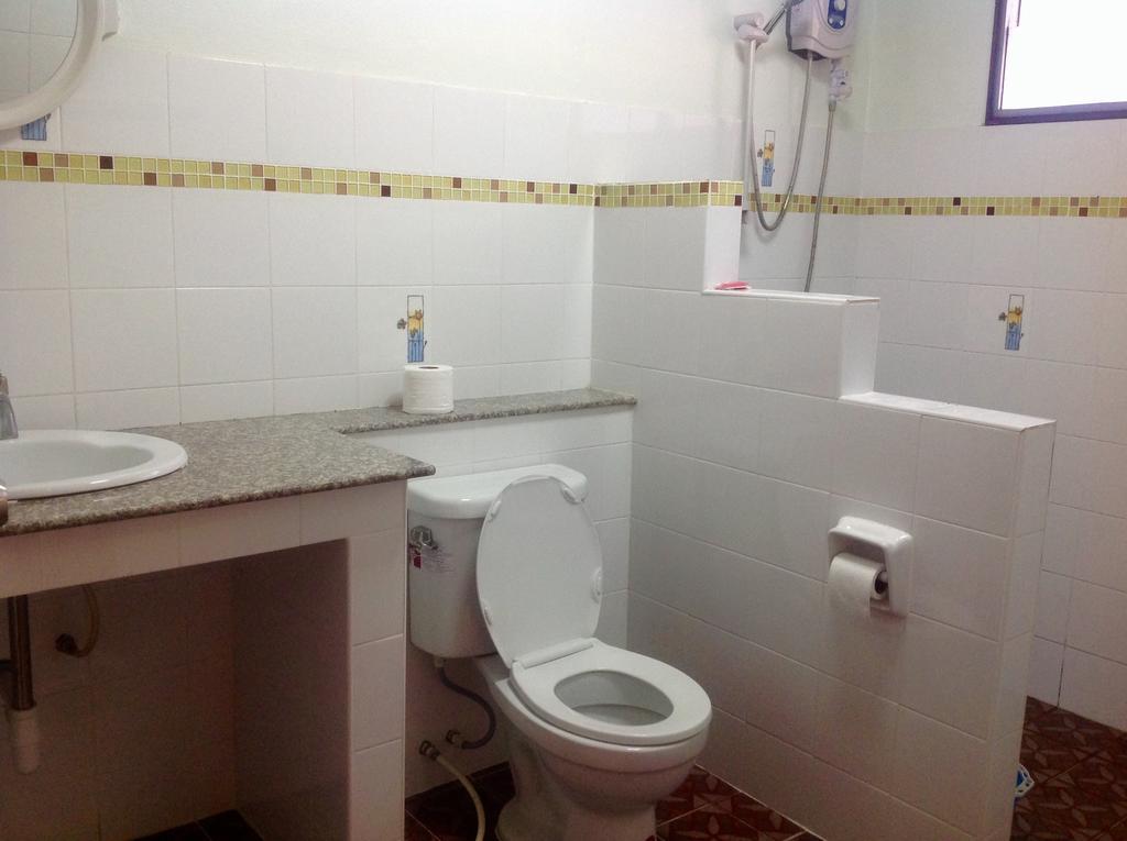 The Pub Guesthouse Chiang Mai Ngoại thất bức ảnh