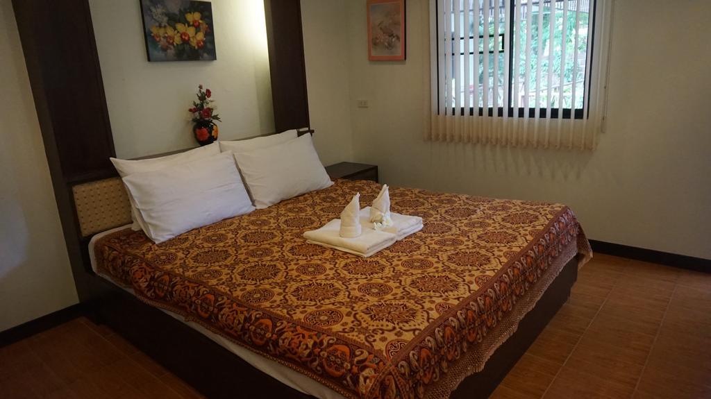 The Pub Guesthouse Chiang Mai Ngoại thất bức ảnh